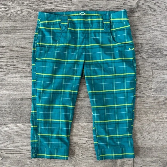 🌼OAKLEY🌼 Golf Palm Plaid Capri Pants, Size 12 - Picture 2 of 9